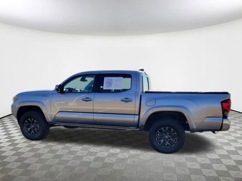 Used 2020 Toyota Tacoma SR5 image 5