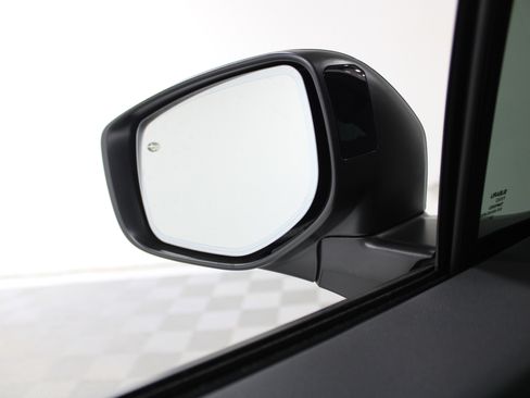 Used 2025 Subaru Outback Wilderness AWD/4WD image 17