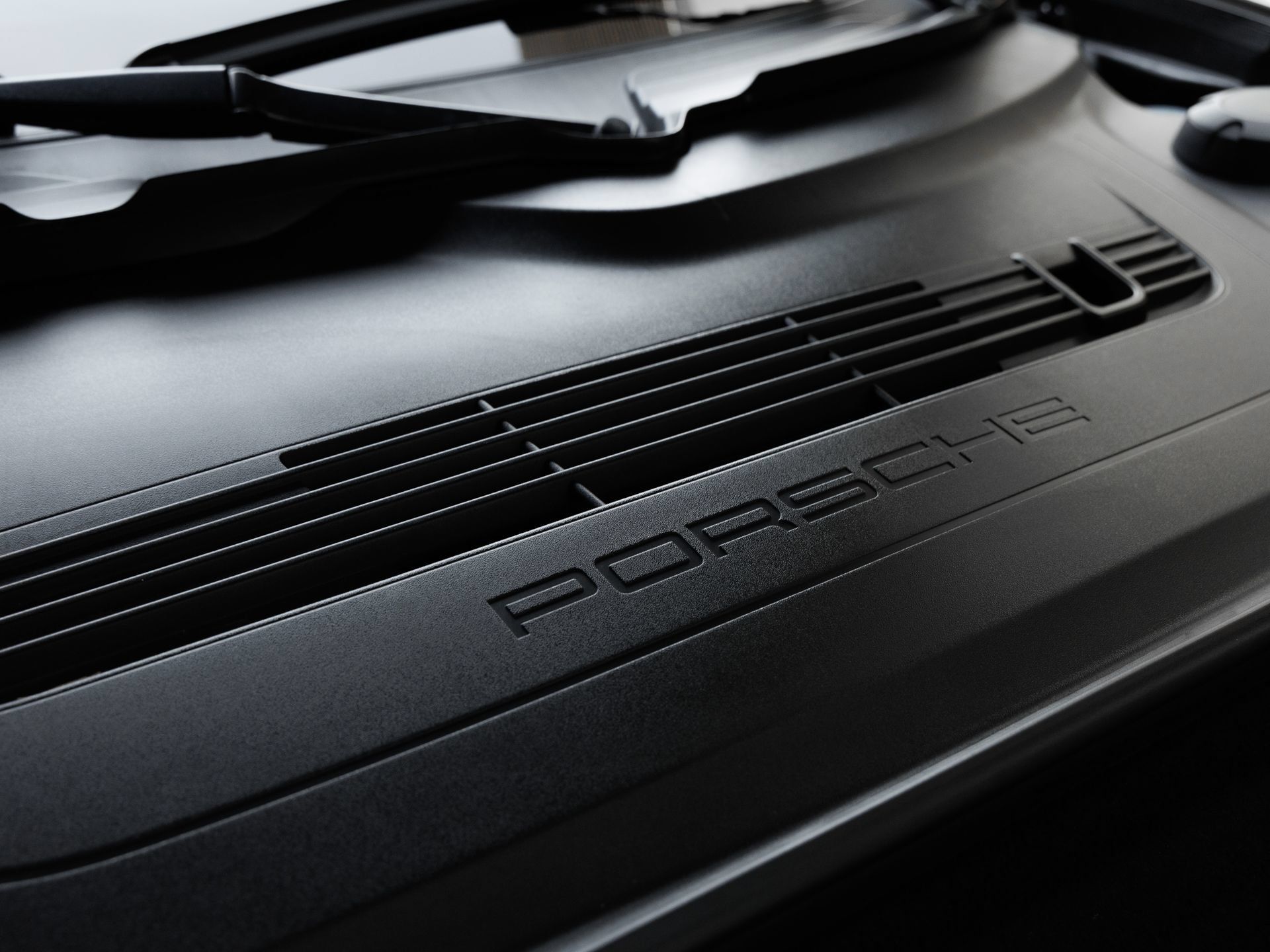 Certified 2019 Porsche 911 Turbo S AWD/4WD image 41