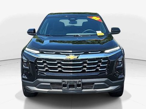 Used 2025 Chevrolet Equinox LT FWD image 8
