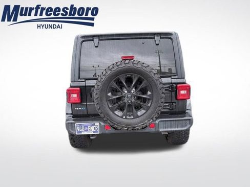 Used 2021 Jeep Wrangler Unlimited Sahara w/ Cold Weather Group AWD/4WD image 6