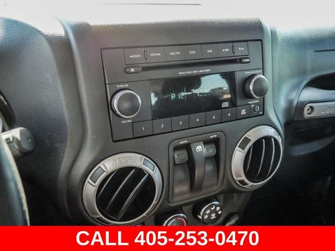 Used 2016 Jeep Wrangler Sport w/ Quick Order Package 24S AWD/4WD image 28