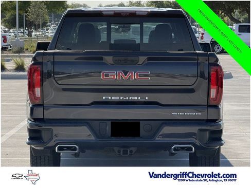 Certified 2023 GMC Sierra 1500 Denali w/ Denali Reserve Package AWD/4WD image 5