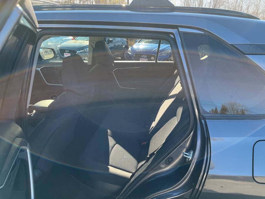 Used 2019 Toyota RAV4 LE AWD/4WD image 6