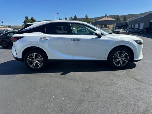 Used 2024 Lexus RX 350 FWD w/ Technology Package image 5