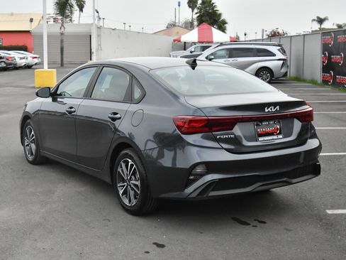 Used 2024 Kia Forte LXS image 6