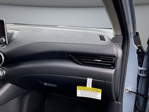 Used 2025 Nissan Sentra SV w/ All-Weather Package FWD image 26