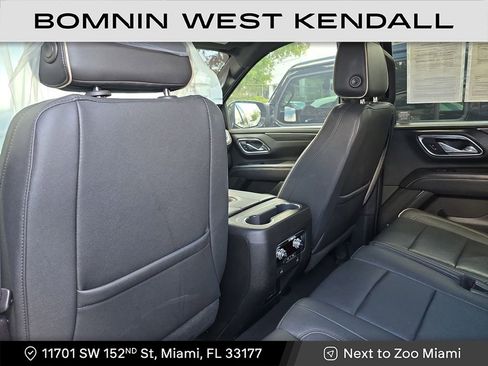 Used 2023 GMC Yukon XL SLT image 11