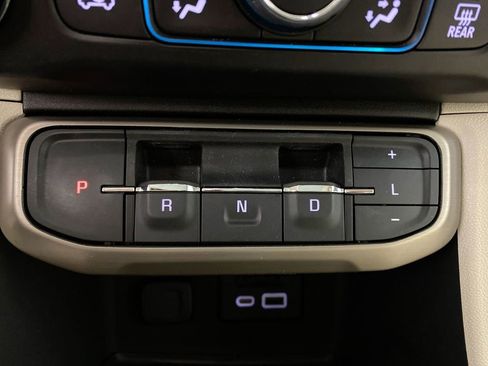 Used 2023 GMC Acadia Denali w/ Denali Ultimate Package image 19