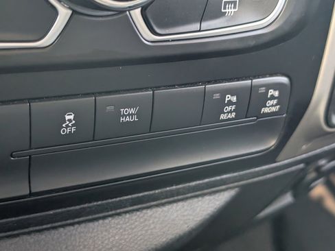 Used 2018 RAM 1500 Big Horn image 23