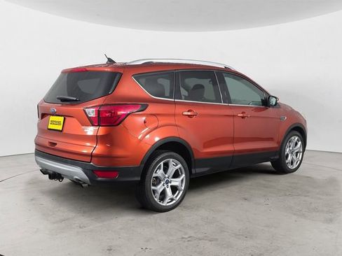 Used 2019 Ford Escape Titanium AWD/4WD image 5
