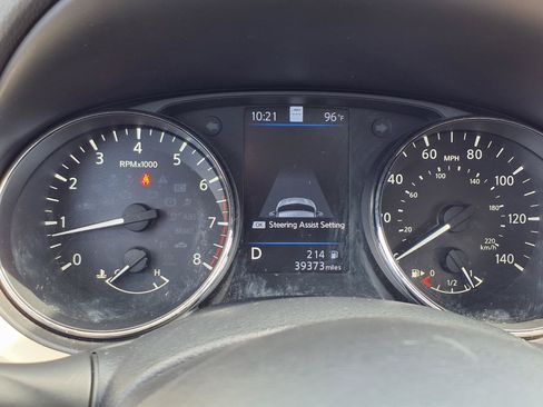 Used 2020 Nissan Rogue Sport SL w/ Premium Package FWD image 15
