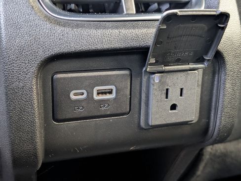 Certified 2022 Chevrolet Blazer RS image 36