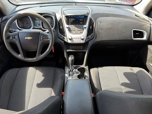 Used 2017 Chevrolet Equinox LS AWD/4WD image 17