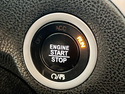 Used 2021 Chrysler 300 Touring w/ Sport Appearance Package image 24