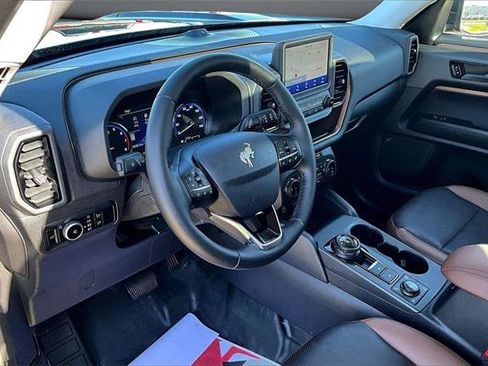 Used 2024 Ford Bronco Sport Badlands w/ Premium Package image 17
