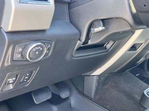 Used 2019 Ford F150 Lariat AWD/4WD image 32