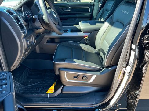 New 2026 RAM 1500 Laramie w/ Night Edition AWD/4WD image 17