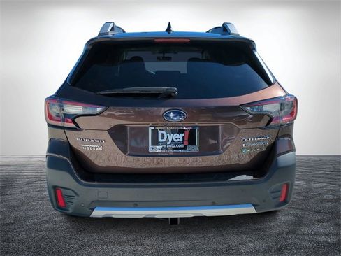 Used 2020 Subaru Outback Touring XT image 5