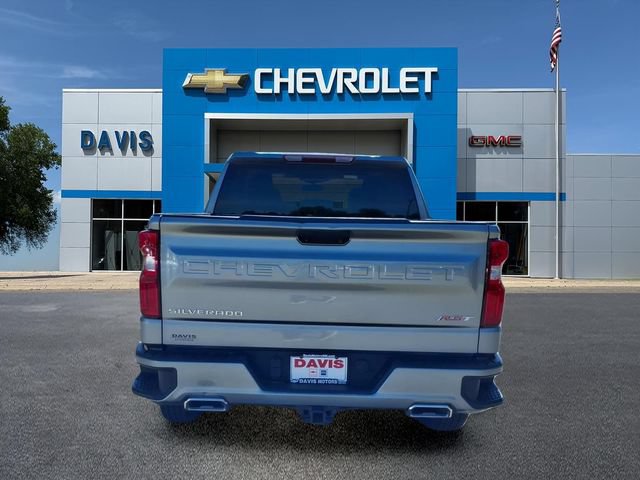 Used 2023 Chevrolet Silverado 1500 RST AWD/4WD image 4