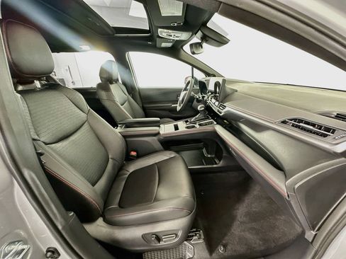 Certified 2026 Toyota Sienna XSE FWD image 30