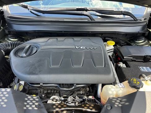Used 2021 Jeep Cherokee Trailhawk w/ Sun, Sound & Nav Group AWD/4WD image 34