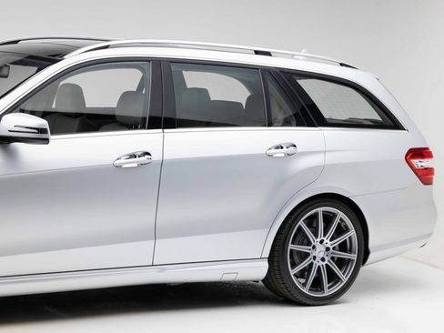 Used 2012 Mercedes-Benz E 63 AMG Wagon image 29
