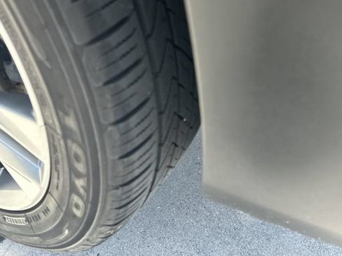 Used 2021 Kia Seltos S FWD image 11