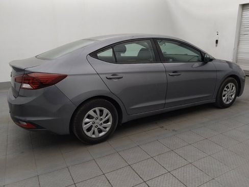Used 2019 Hyundai Elantra SE FWD image 10