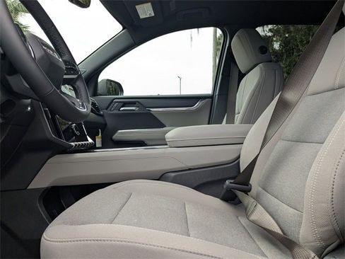 New 2026 GMC Acadia Elevation w/ LPO, Floor Liner Package image 23