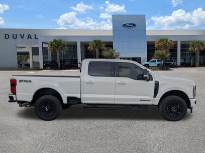 New 2026 Ford F250 Lariat w/ Black Appearance Package
