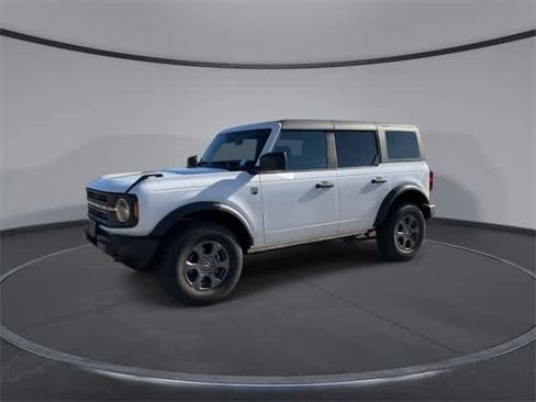 Used 2025 Ford Bronco Big Bend image 4