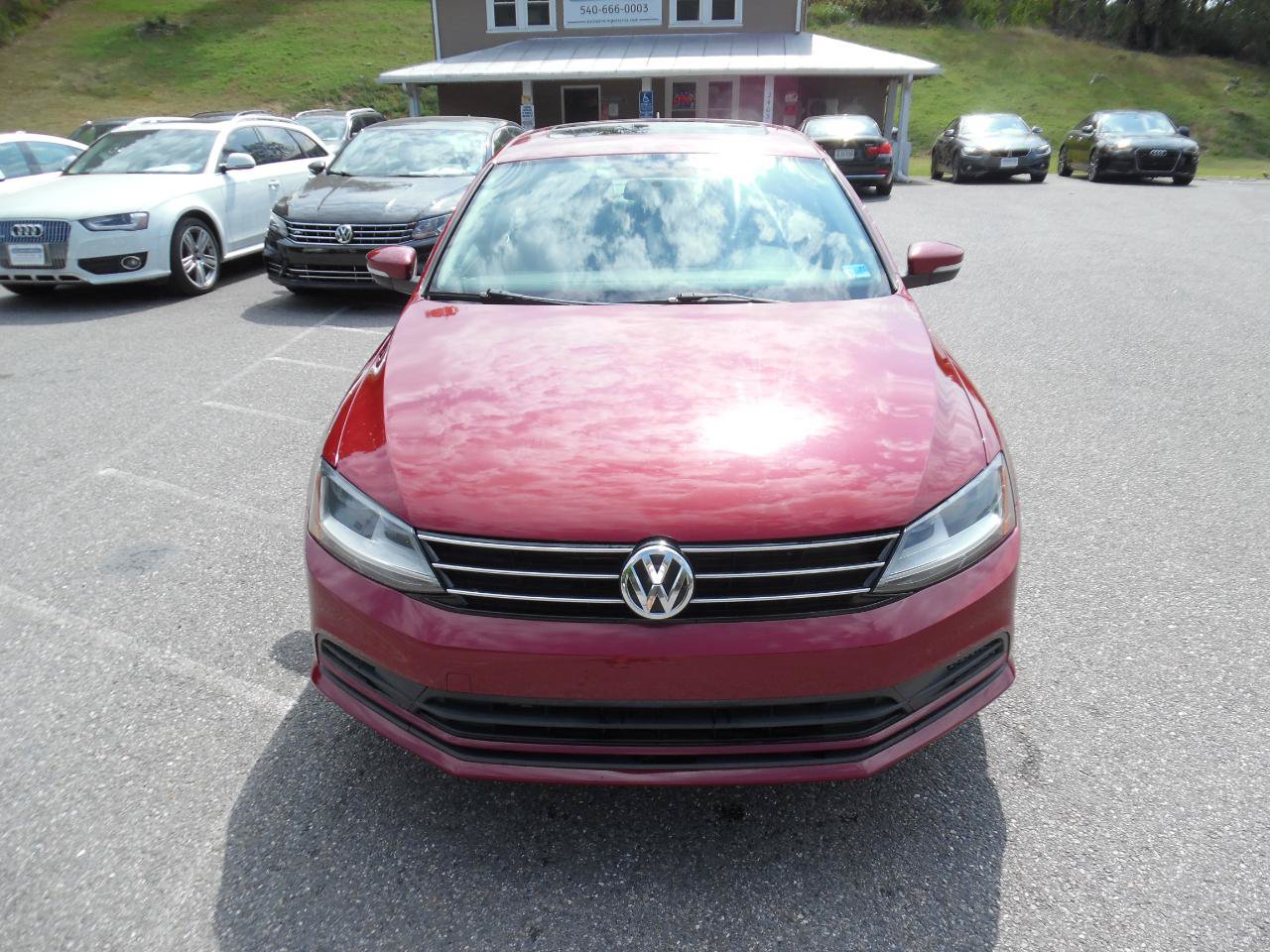Used 2017 Volkswagen Jetta SE FWD image 9