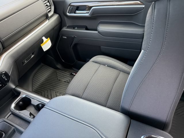 New 2026 Chevrolet Silverado 1500 RST AWD/4WD image 16