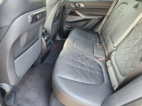 Used 2025 BMW X5 xDrive40i w/ Premium Package image 30