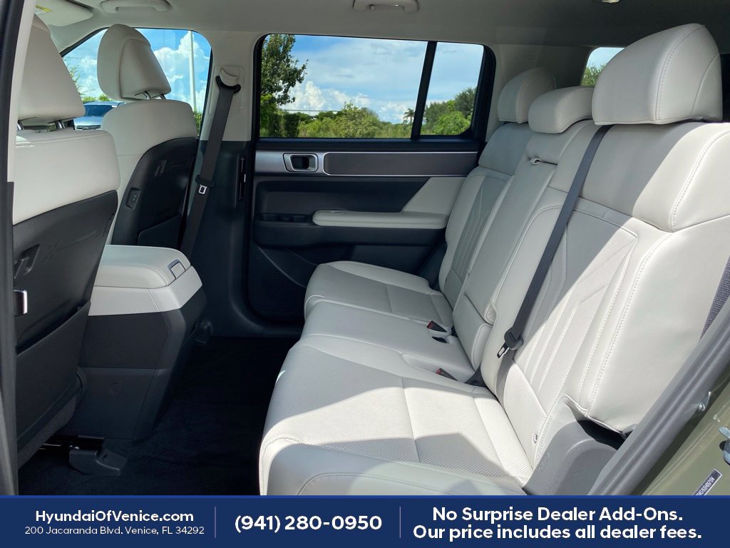 Certified 2025 Hyundai Santa Fe SEL FWD image 16