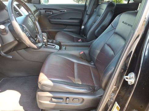 Used 2017 Honda Ridgeline Black Edition image 11