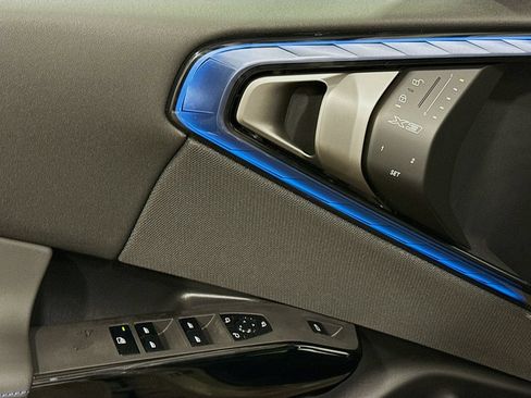 New 2026 BMW X3 xDrive30i w/ Premium Package AWD/4WD image 3