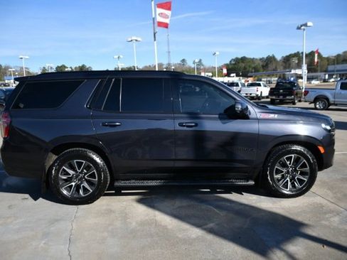 Used 2022 Chevrolet Tahoe Z71 w/ Z71 Off-Road Package image 6