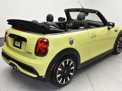 Used 2024 MINI Cooper S FWD image 32
