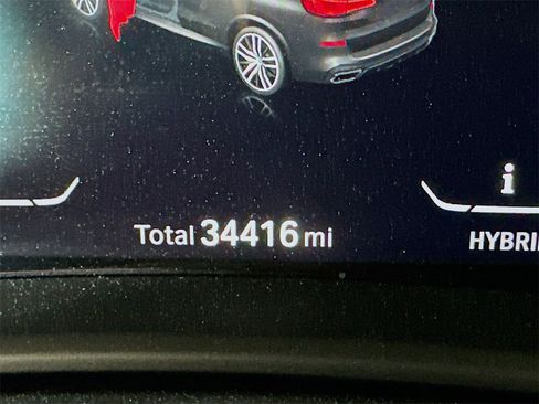 Used 2022 BMW X5 xDrive45e w/ M Sport Package image 36