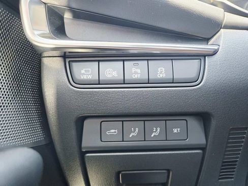 Certified 2025 MAZDA MAZDA3 2.5 Turbo Sedan w/Premium Plus AWD/4WD image 30