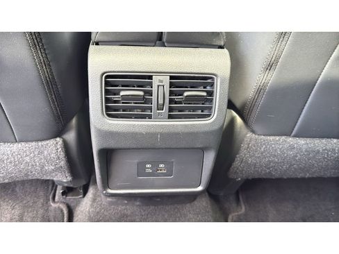 Used 2023 Nissan Rogue SV w/ SV Premium B Package AWD/4WD image 33