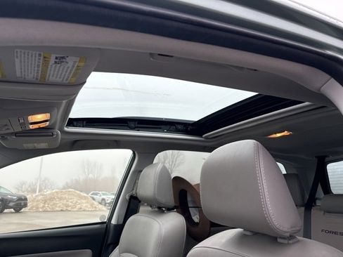 Used 2018 Subaru Forester 2.5i Limited image 10