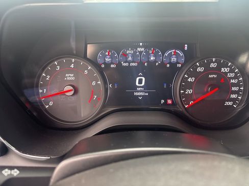 Used 2023 Chevrolet Camaro SS RWD image 2