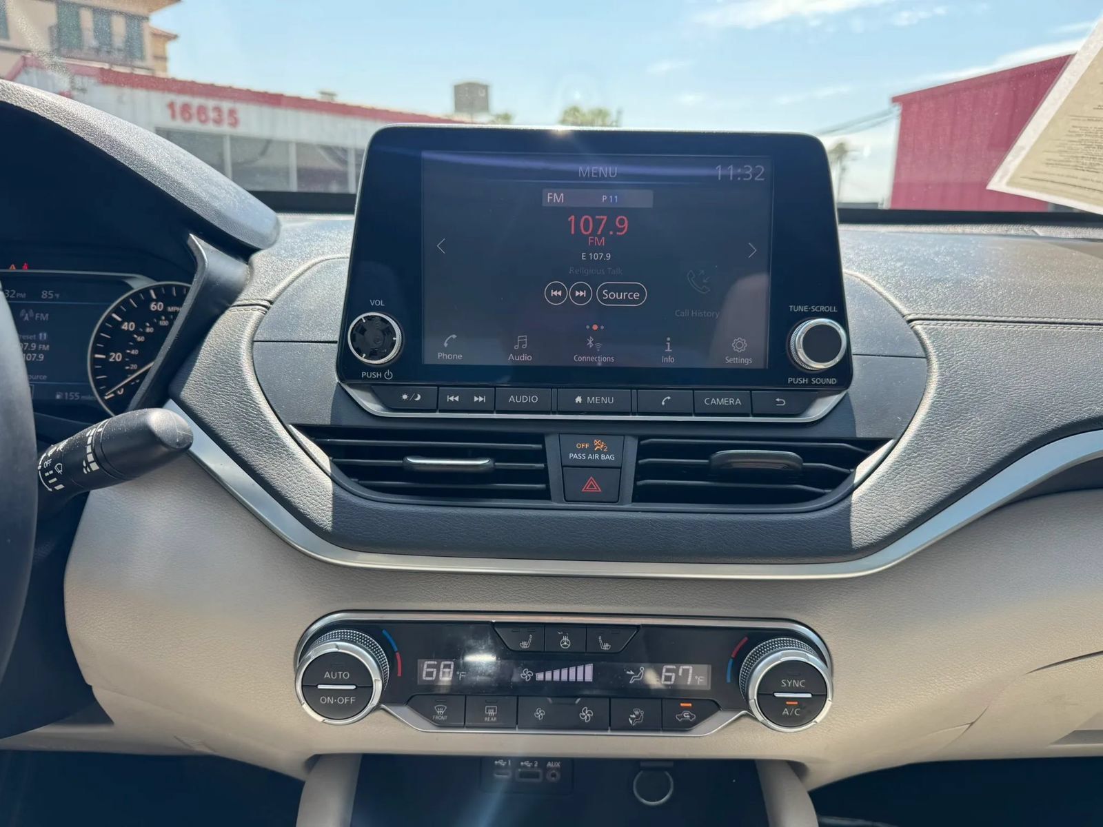 Used 2019 Nissan Altima 2.5 SV FWD image 32