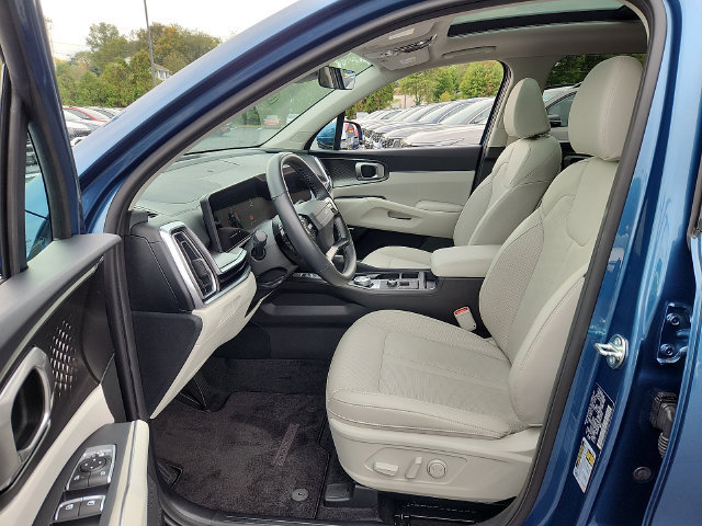 Used 2026 Kia Sorento EX w/ EX Premium Package AWD/4WD image 14