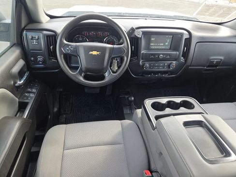 Used 2017 Chevrolet Silverado 1500 Custom w/ Custom Convenience Package image 18