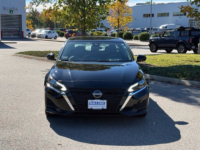 Certified 2023 Nissan Altima 2.5 SV FWD image 2