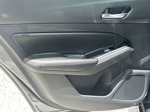 Used 2024 Nissan Altima 2.5 SR FWD image 22